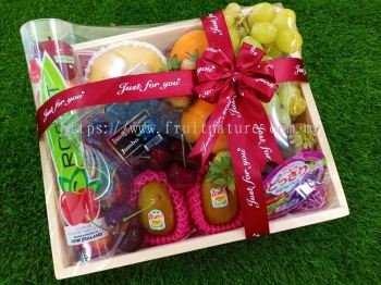 Signature Hamper