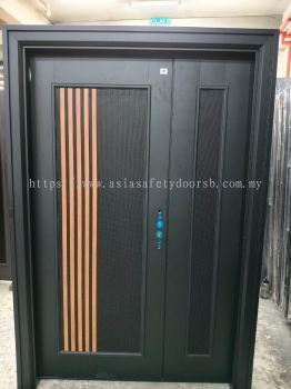 SAFETY DOOR 5X7 MAT BLACK CR411-D102 LH[15 LOCK][TEPI BUTTERFLY]