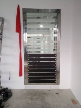 Stainless Steel Swing Door 007