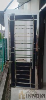 Stainless Steel Swing Door 009