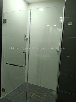 Shower Screen At Taman Sentosa Johor Bahru