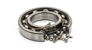 Electric Bearing Cage Failure Analysis