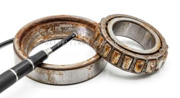 Electric Bearing Moisture Damage Inspection
