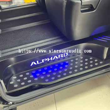 Toyota Alphard Side Step