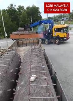 TRAILER SENAWANG