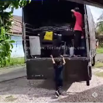 PINDAH RUMAH BUKIT SERINDIT