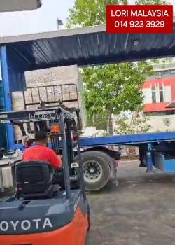 PINDAH RUMAH ISKANDAR PUTERI