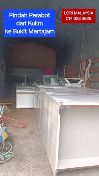LORRY 5 TONNE