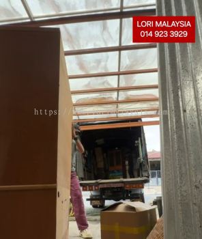 LORI BUANG BARANG BESUT