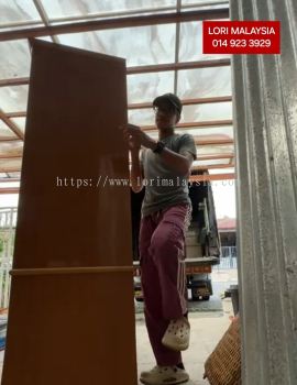 LORI BUANG BARANG BUKIT MINYAK