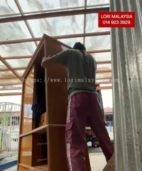 LORI BUANG BARANG BUKIT RAMBAI