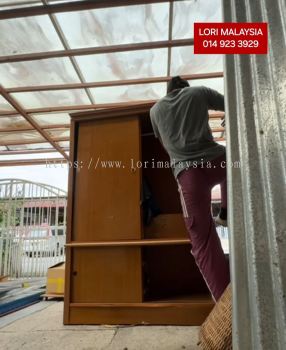 LORI BUANG BARANG CHEMOR