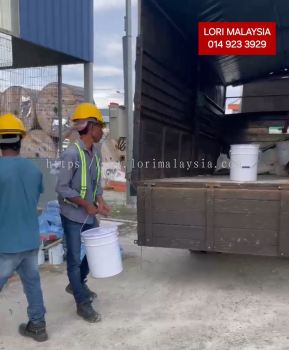 LORI BUANG BARANG ISKANDAR PUTERI