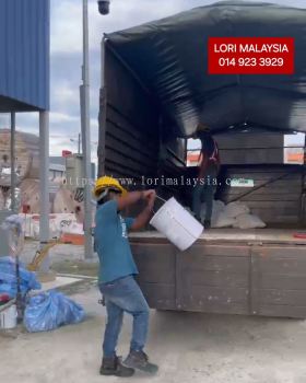 LORI BUANG BARANG KAJANG
