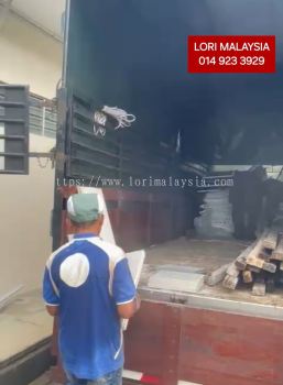 LORI BUANG BARANG SERENDAH