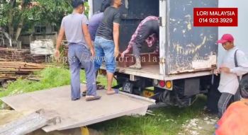 BUANG BARANG RUMAH TEBRAU