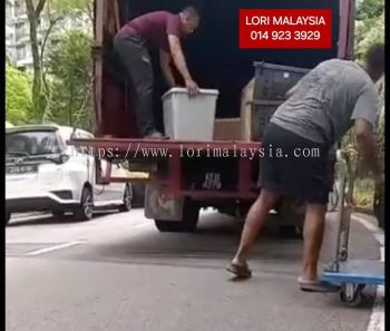 LORI ANGKAT BARANG BATANG KALI