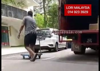 LORI ANGKAT BARANG BATU FERRINGHI