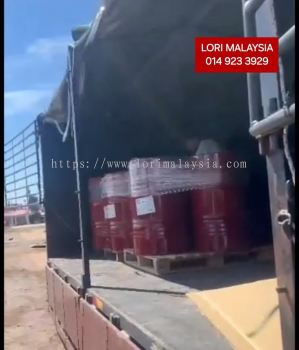 LORI ANGKAT BARANG JEMENTAH