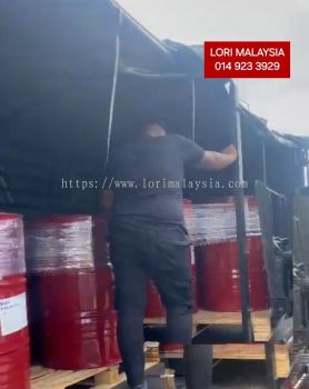 LORI ANGKAT BARANG KUANTAN