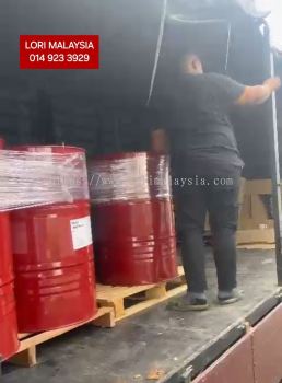 LORI ANGKAT BARANG MAMBANG DI AWAN