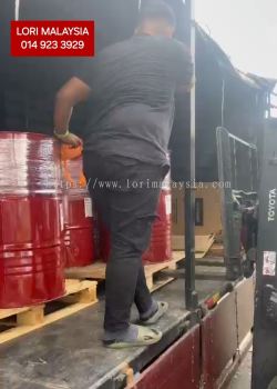 LORI ANGKAT BARANG MERLIMAU