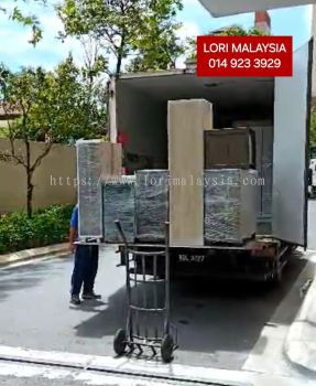 BUANG PERABOT MAMBANG DI AWAN