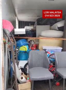BUANG PERABOT PANTAI REMIS