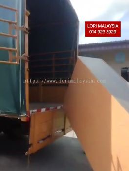 BUANG PERABOT PENGERANG