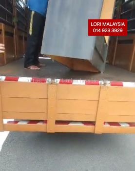 BUANG PERABOT PUDU