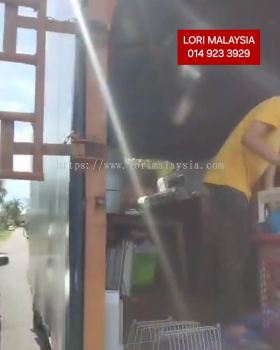 BUANG PERABOT SETAPAK