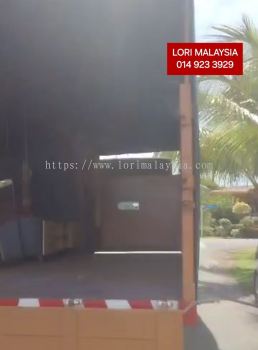 BUANG PERABOT TAMAN DESA