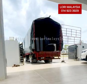 BUANG PERABOT RUMAH BATU ANAM
