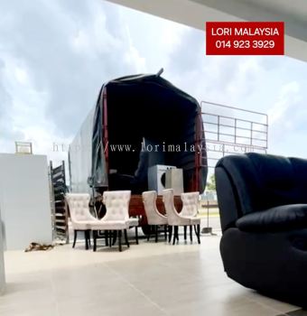 BUANG PERABOT RUMAH BATU GAJAH