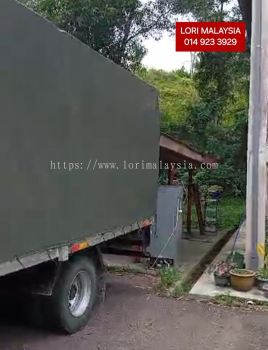 BUANG PERABOT RUMAH JENGKA