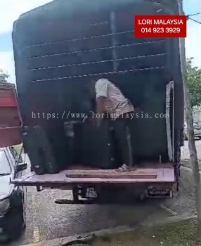 BUANG PERABOT RUMAH KLUANG
