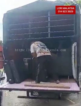 BUANG PERABOT RUMAH KODIANG