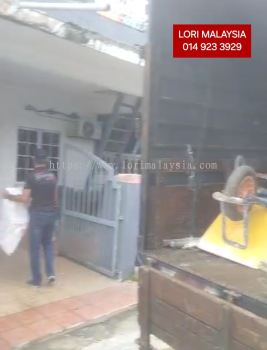 BUANG PERABOT RUMAH SEGAMAT