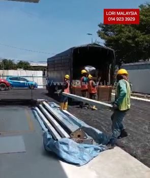 BUANG PERABOT PEJABAT LANGKAWI