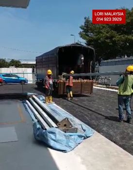 BUANG PERABOT PEJABAT MALIM JAYA