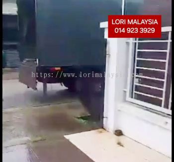 LORRY REMOVAL SERVICE SENAI
