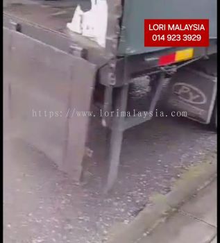 LORRY REMOVAL SERVICE SEPANG
