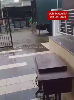 LORRY REMOVAL SERVICE SITIAWAN