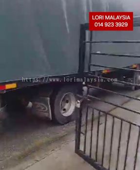 LORRY REMOVAL SERVICE SUNGAI WAY