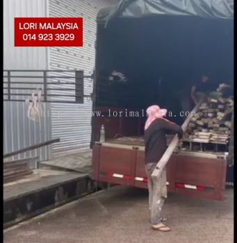 17FT LORRY RENTAL SINGAPORE TO CHUKAI