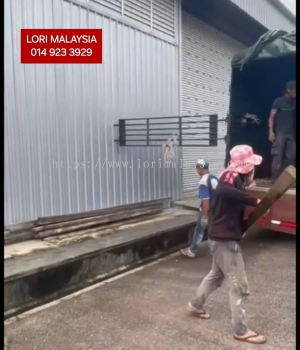 17FT LORRY RENTAL SINGAPORE TO AYER MOLEK