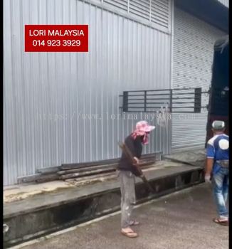 17FT LORRY RENTAL SINGAPORE TO JERAM