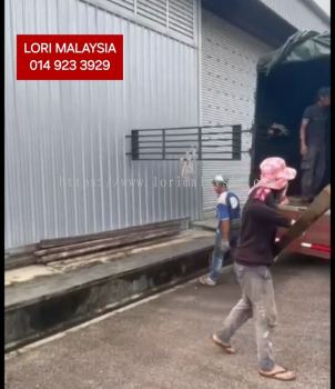 17FT LORRY RENTAL SINGAPORE TO JERTEH