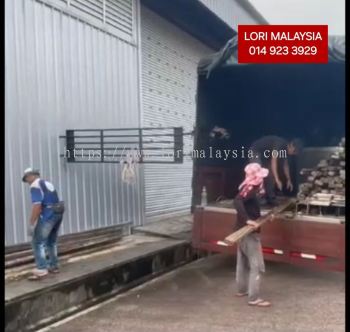 17FT LORRY RENTAL SINGAPORE TO JOHOL