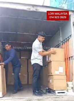 17FT LORRY RENTAL SINGAPORE TO KAMUNTING